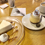 DAILIES Cafe - 