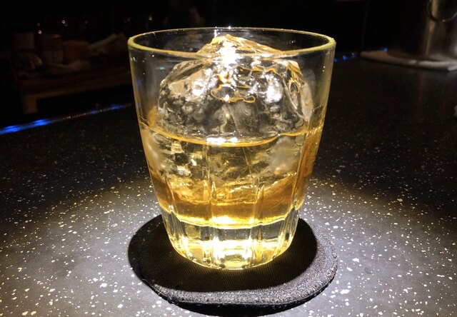 バー・ボク（Bar BO-KU）- 七日町のカジュアルバーで夜を楽しむ | 会津若松