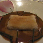 シェ・イノ - 舌平目のプレゼ　ソース　ロイヤル