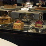 シェ・イノ - ケーキワゴン