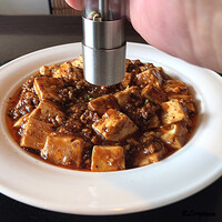 中国料理 豪華 - 花椒で痺れマシマシ
