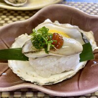 いかだ荘 山上 - Aコース4品目、牡蠣寿司