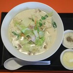 Yamafuku - 野菜クリームラーメン