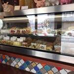 キュッヒェ - 店内 ショーケース