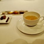 レ セゾン - tisane, petit four