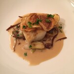 サラマンジェ ド ヨシノ - スズキのポワレ