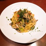 ジェンティーレ - 秋刀魚と青菜のアンチョビ風味白ワインソーススパゲティ