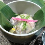 ぼちぼち - 仙鳳趾かき 塩ぽんず