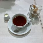 Shiawasenopankeki - ＋300円の紅茶
