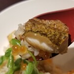 馳走 啐啄一十  - (22)炭火炙り赤鯥(山形県庄内産、4日寝かせ)ご飯【特別提供】
      個人的には晩秋の山形県庄内産を炭火焼きしたものが、赤鯥では最上だと思っているので、美味しさに感涙です！( ノД`)…