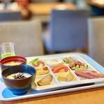 ボンサルーテカフェ - 朝食ブッフェ