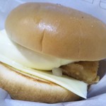 モスバーガー - フィッシュバーガー 315円(税別)(2019年11月16日撮影)