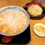 麺's 冨志 - 背脂らぁめん
            半チャーハン（ミニサラダ付き）