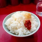 ラーメン壱六家 - 無口臭にんにくと豆板醤をオン