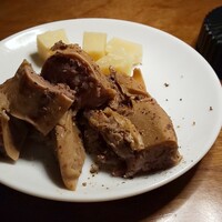 カルネジーオ イースト - 