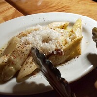 カルネジーオ イースト - 