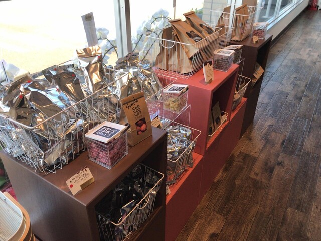 チョコレート専門店がオープン 全点 試食可能です By Libra1002 ショコラ キッチン Chocolat Kitchen 焼津市その他 チョコレート 食べログ
