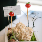 プレゼンテ スギ - 2019.11 ～シェフからの最初の贈り物～ 定点 トマト飴 ローズゼラニウム キプロスの塩