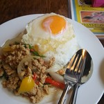 タイ料理 タイタイ - ガパオライス