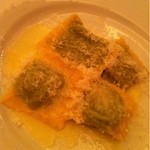 ペレグリーノ - リコッタチーズとちぢれほうれん草のラヴィオリ