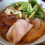 南部屋路ばた - 限定麺「芹と滑子」(2019年11月16日)