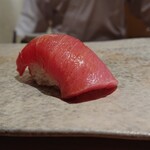 鮨 つぼみ - 中トロ