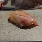 鮨 つぼみ - ぶり