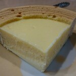 Dessert de COLOCO - 中のチーズケーキはしっかりしたお味