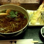 楽庵 - 天ぷら蕎麦1700円