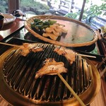 うかい鳥山 - 炭火焼ー鶏串、手羽中、焼野菜、薄揚げ