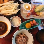 うかい鳥山 - お子様膳(2970), ジュース、アイスクリームがつきます