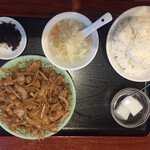 中華料理餃子の屋台 - 