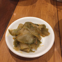 個室中華 頤和園 溜池山王店 - ザーサイ