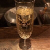 キャトルラパン　神戸三宮 - スパークリング（グラン・レアレ・ブリュット）600円