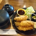 広島かき酒場 MOMIJI - 牡蠣フライ定食
