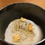 modest - 泡の下からでてきたのは…。