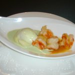 ヴェルデ辻甚 - 小海老と柔らかな地卵の取り合わせ　甲殻類のソース 