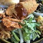 カメイノ食堂 - クラムチャウダーのお惣菜側