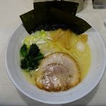 ゴル麺。 - 塩豚骨ラーメン