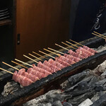 かぶと - レバーを焼いているところ