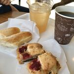 Boulangerie 粉桜 - イートイン利用☆アマンドショコラ・ミルクフランス・ホットコーヒー・りんごジュース