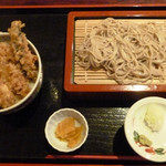 Odawara Uminosachi Yamanomegumi Ajinouotaka - 天丼＆そば