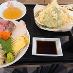 牧原鮮魚店 - 仲買の海鮮丼と天ぷらセット