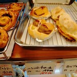 パンやのくっくう - ハンバーグロール