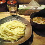 つけ麺屋 やすべえ - つけ麺（中盛）