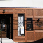 ア コテ ザイモクザ - どうみてもフランスのカフェ