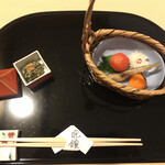 Rokusei - 今月のおすすめ料理７８６５円（総額）。先付。ウズラの卵を柿に見立てたものなど、目でも楽しめます（╹◡╹）