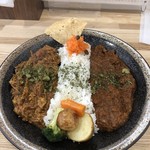 8 CURRY - ポーク+パキスタン