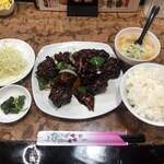 中華料理 合合 - 黒酢鶏肉定食　715円(税込)