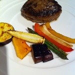 エスペランザ - ハンバーグ、野菜の鉄板焼き添え